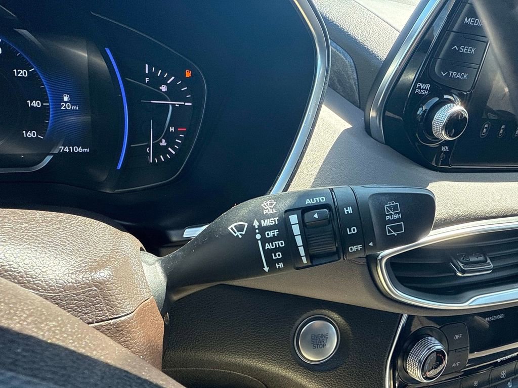 Used 2020 Hyundai Santa Fe Limited AWD/4WD image 32