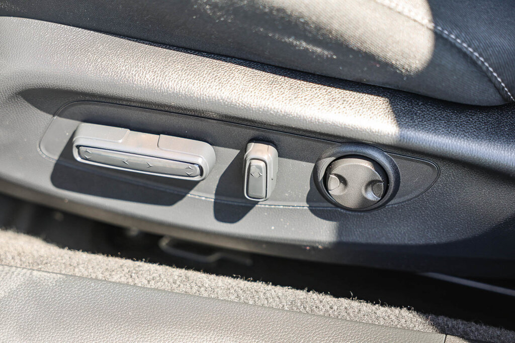 Used 2024 Honda Accord Sport image 13