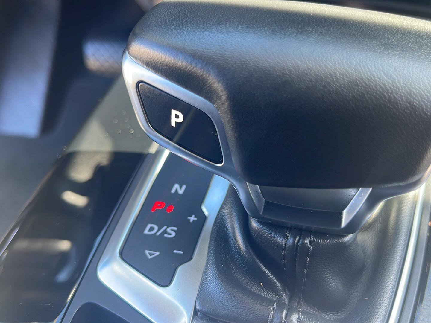 Used 2023 Audi Q5 2.0T Premium w/ Convenience Package image 23