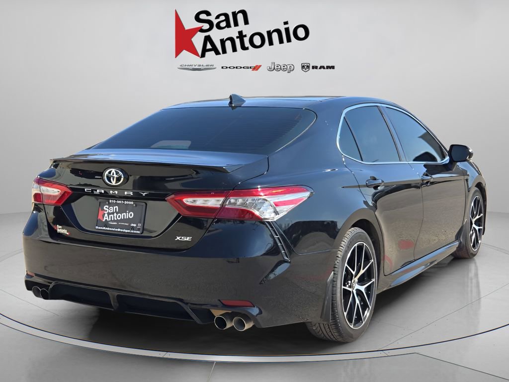 Used 2019 Toyota Camry XSE image 8