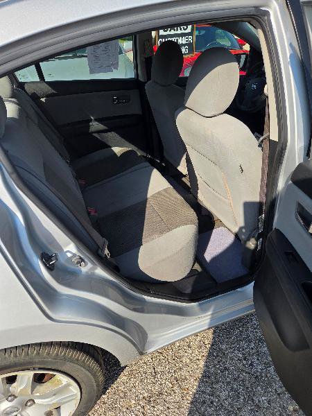 Used 2012 Nissan Sentra 2.0 S FWD image 12