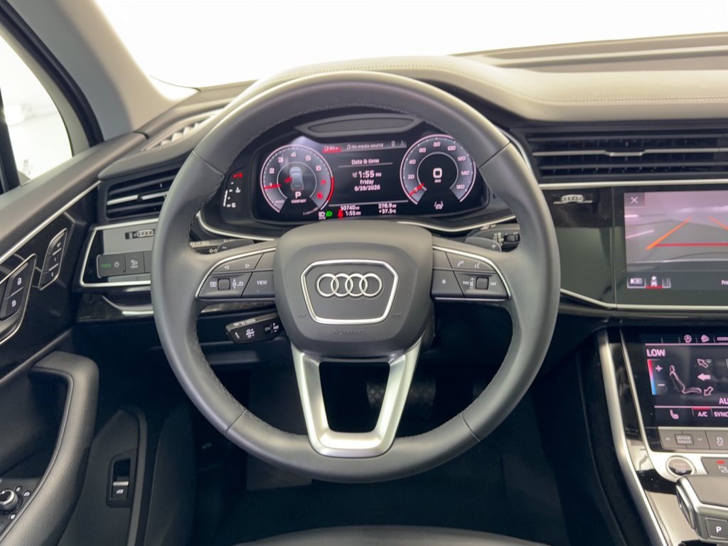 Used 2023 Audi Q7 2.0T Premium w/ Convenience Package AWD/4WD image 10