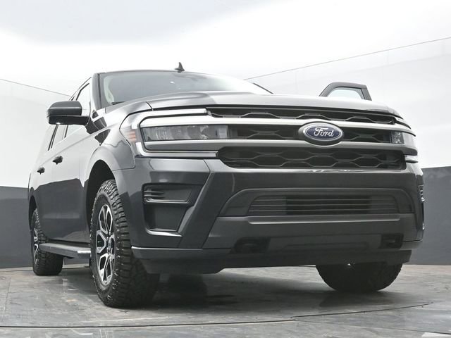 Used 2023 Ford Expedition Max XLT AWD/4WD image 44
