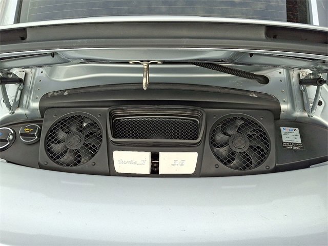 Used 2015 Porsche 911 Turbo image 27