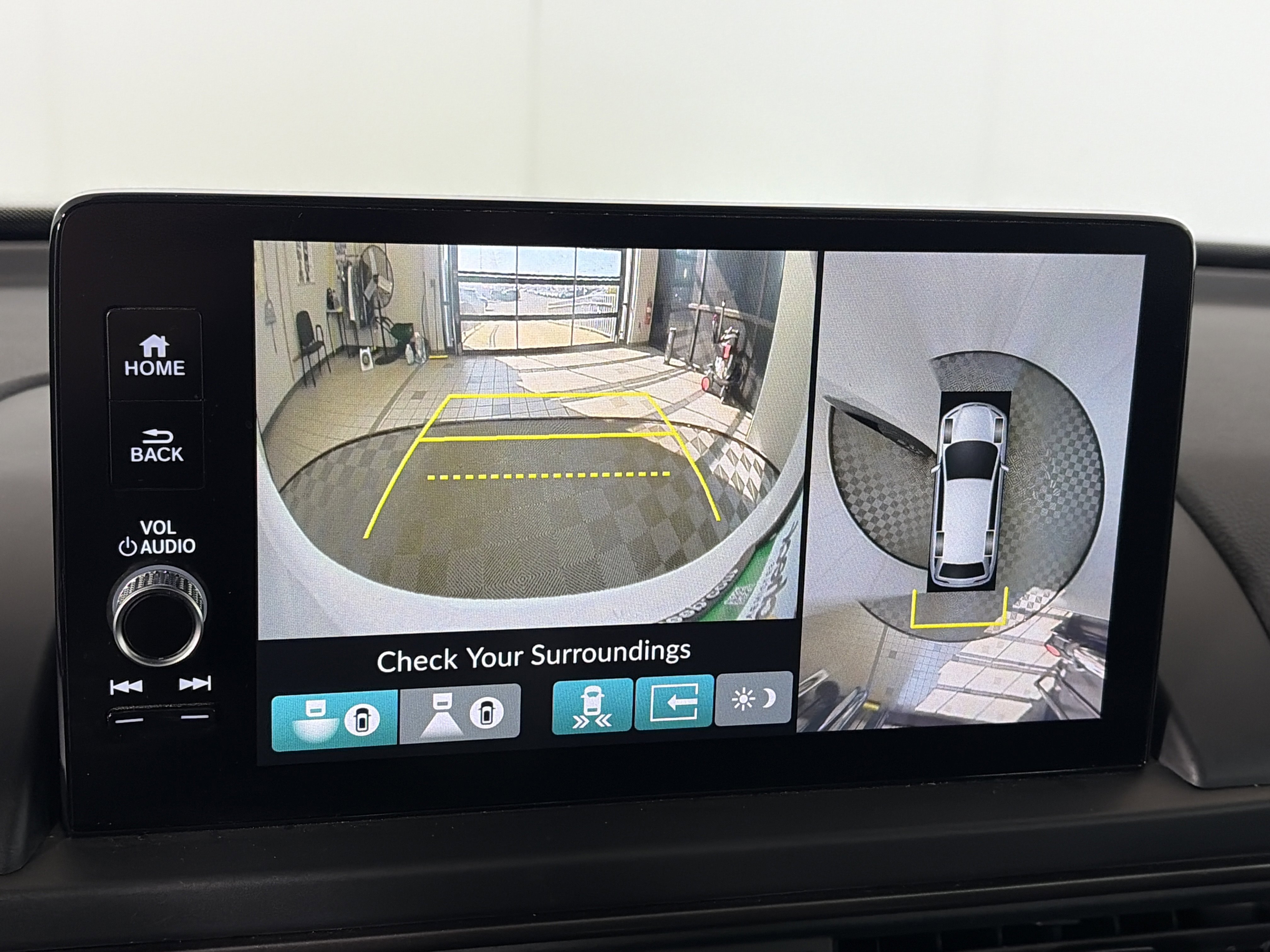 Used 2023 Honda Pilot TrailSport image 22