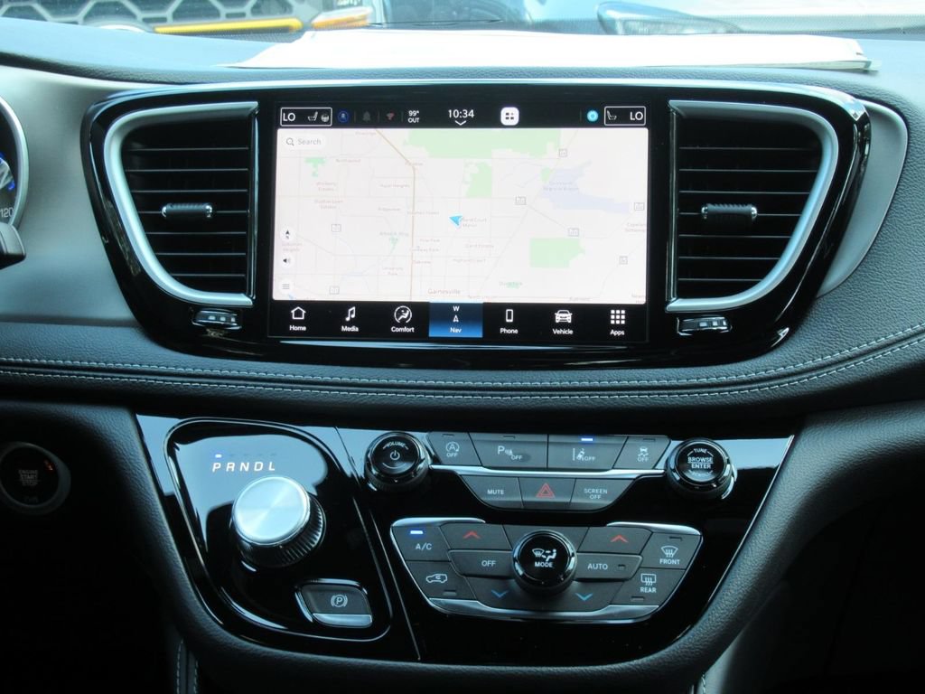 New 2027 Chrysler Pacifica Limited FWD image 15