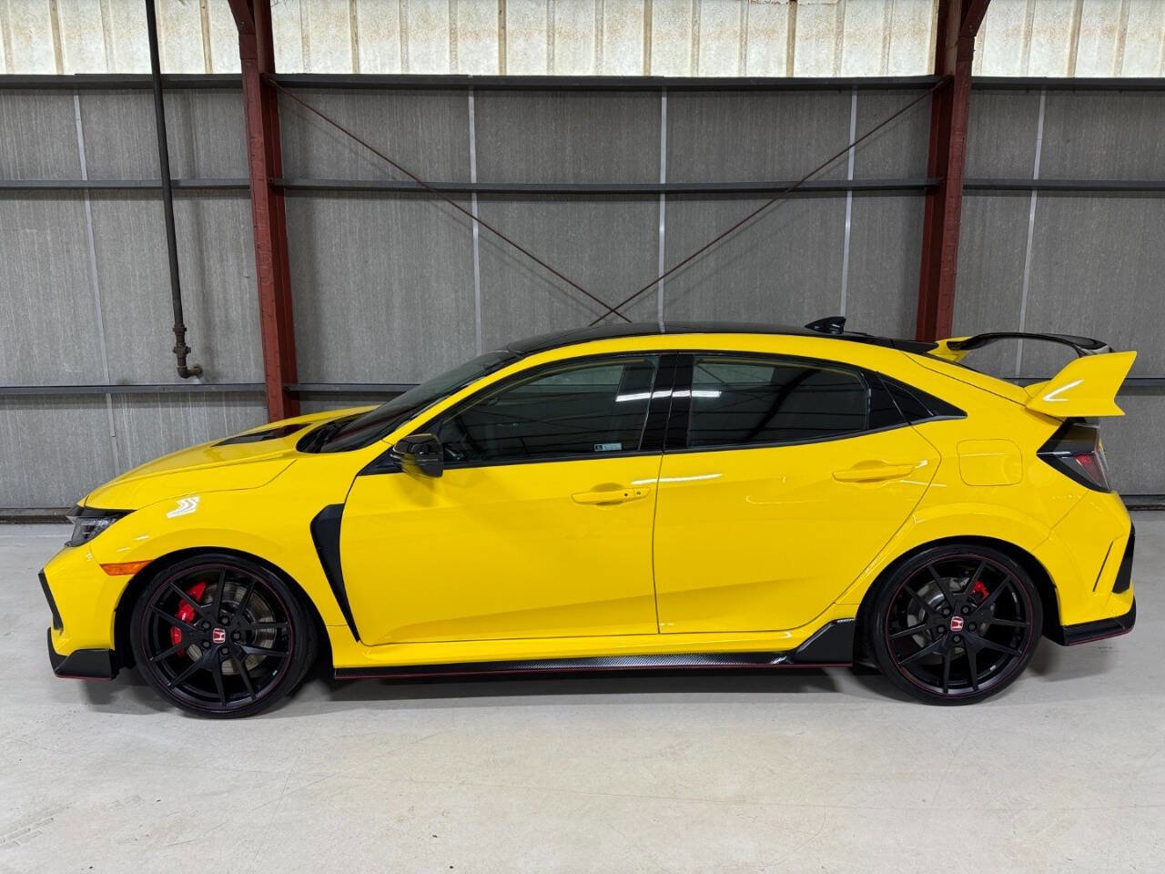 Used 2021 Honda Civic Type R Limited image 5