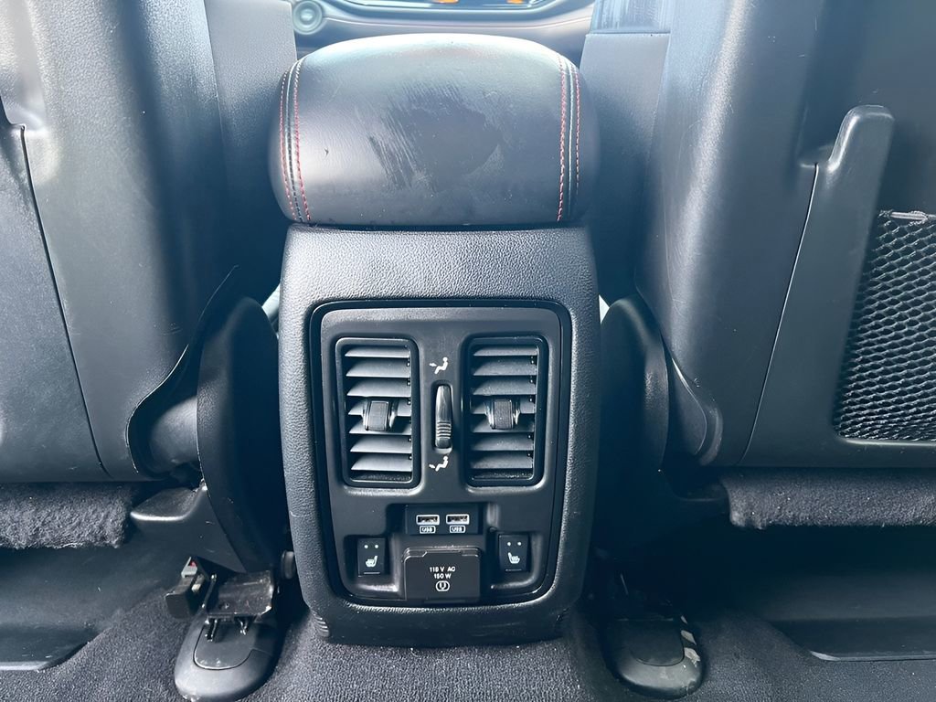 Used 2024 Dodge Durango GT image 18