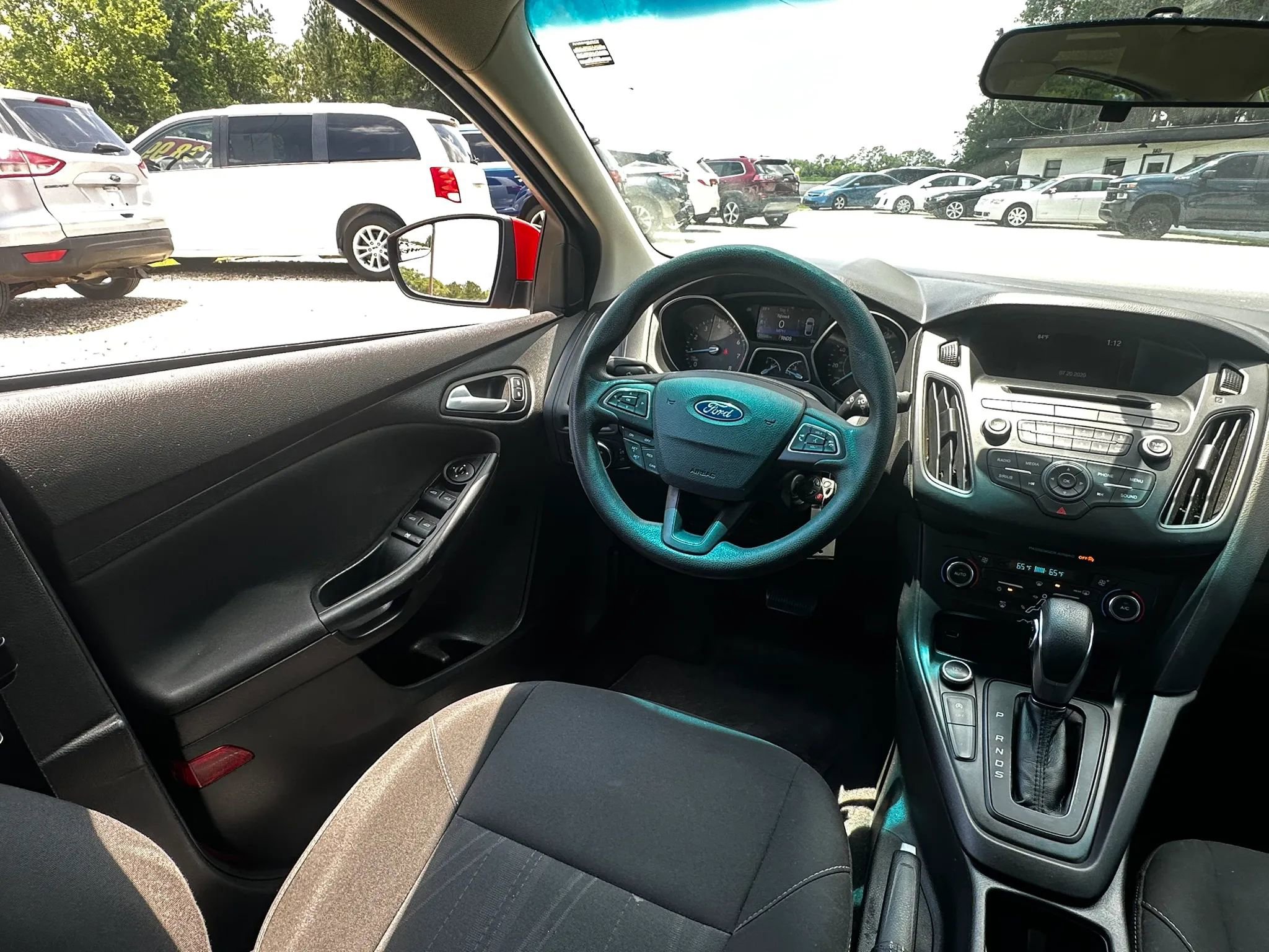 Used 2017 Ford Focus SE FWD image 21