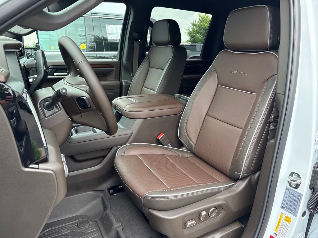New 2026 GMC Sierra 2500 Denali w/ Denali Reserve Package AWD/4WD image 15