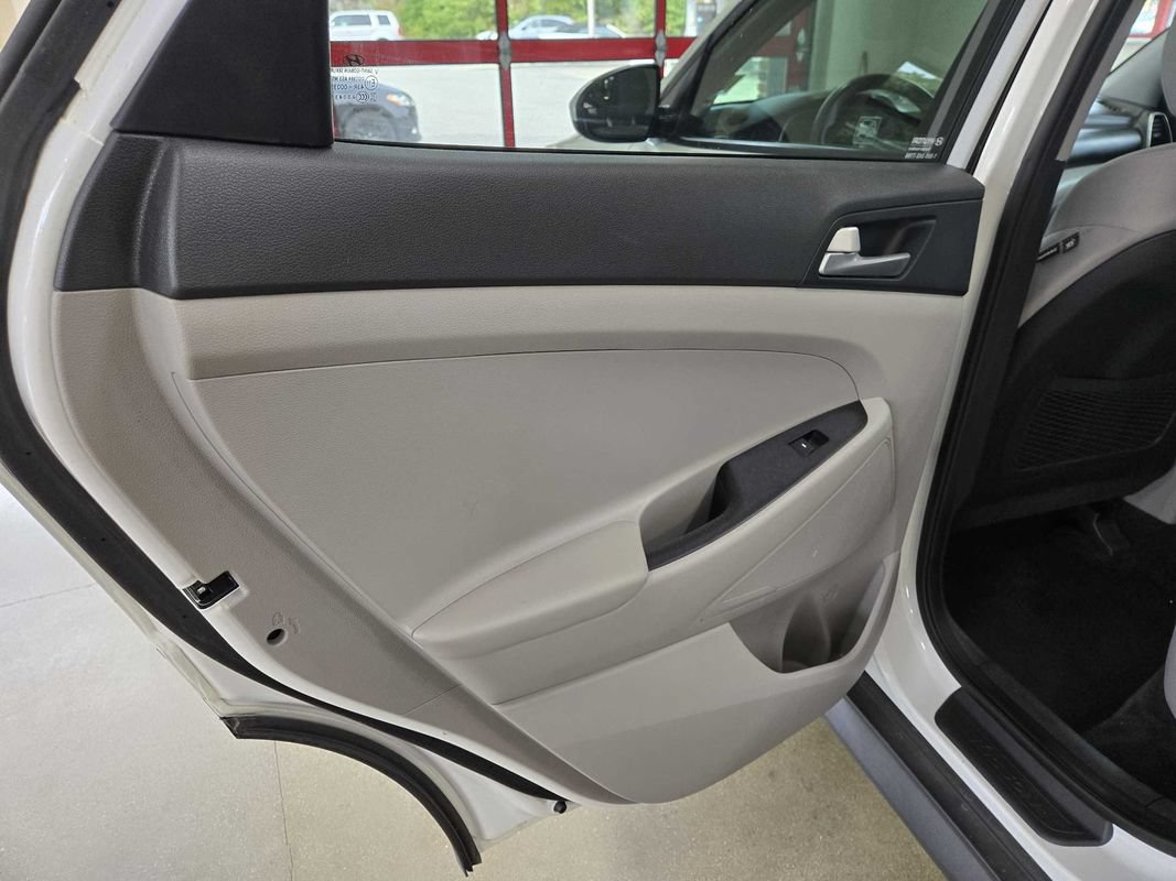 Used 2019 Hyundai Tucson SE AWD/4WD image 26