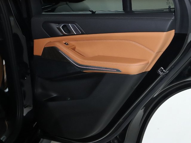Used 2022 BMW X5 xDrive40i w/ M Sport Package AWD/4WD image 36