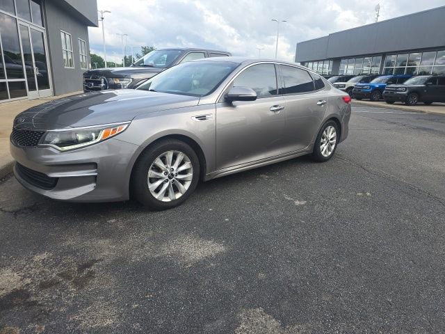 Used 2018 Kia Optima EX FWD image 10