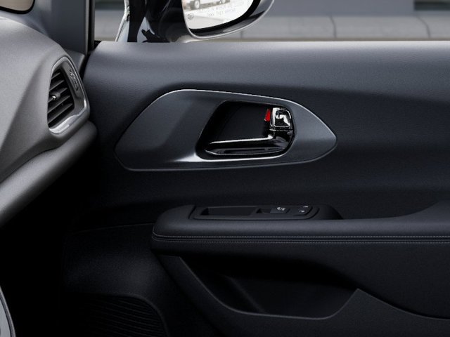 New 2026 Chrysler Voyager LX FWD image 32