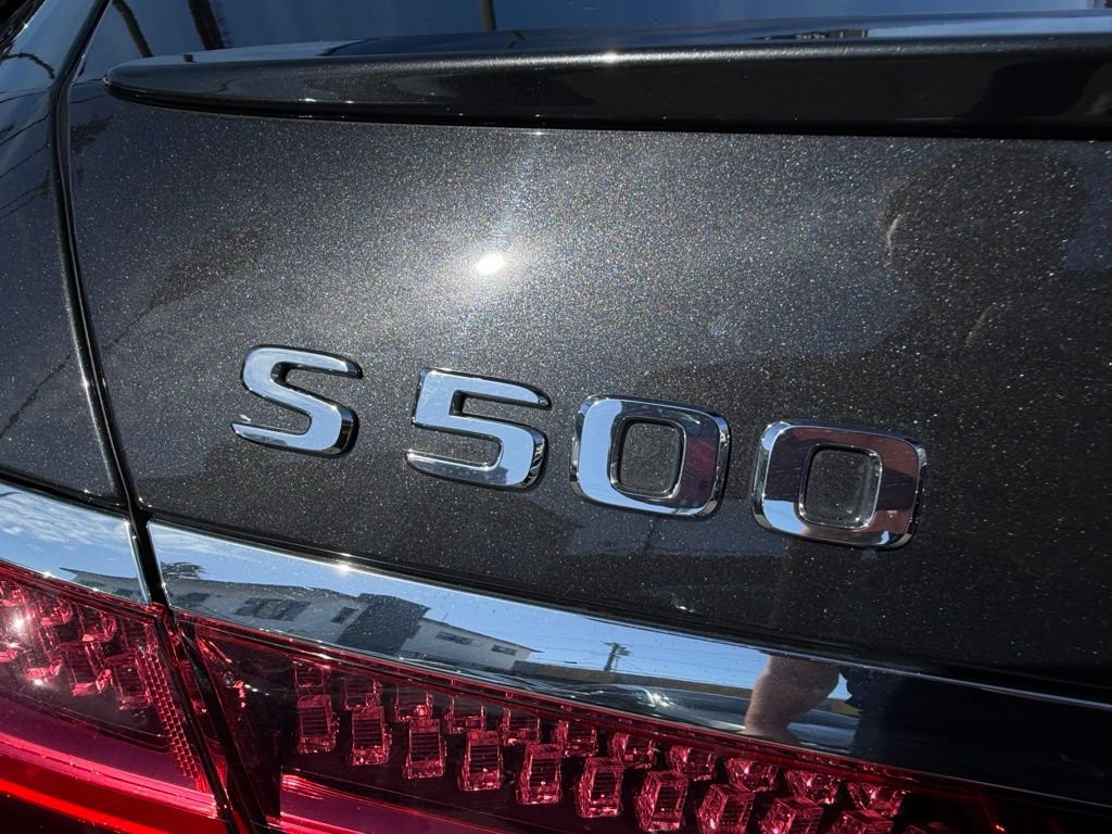 Used 2022 Mercedes-Benz S 500 4MATIC w/ AMG Line Package image 6