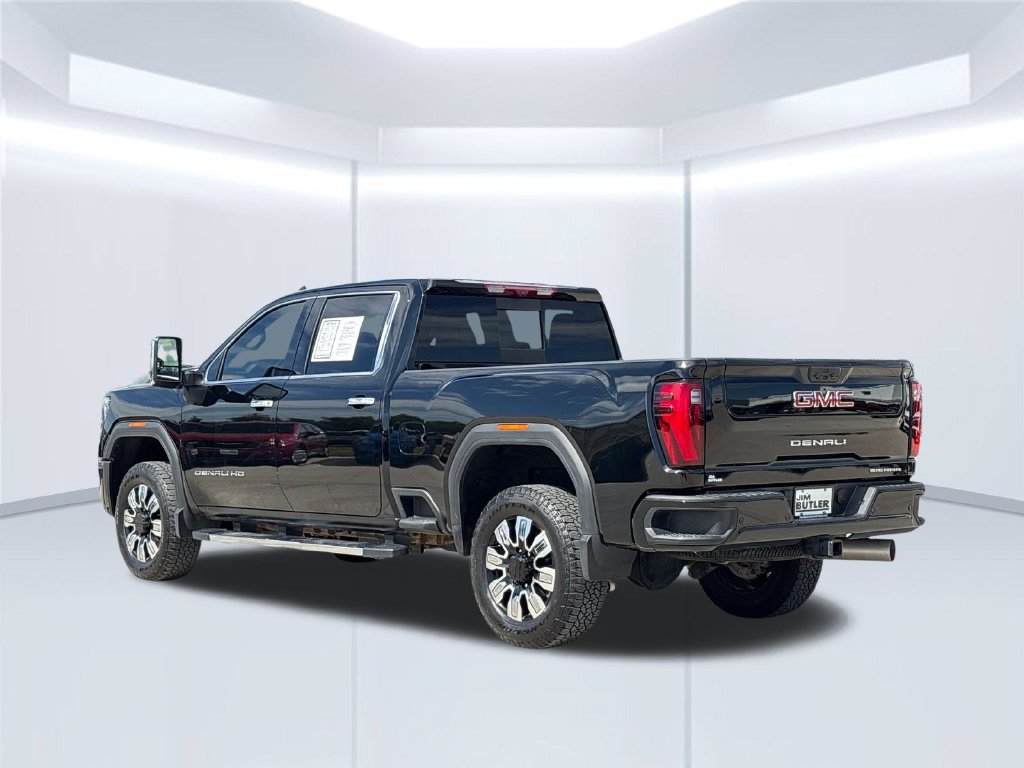 Used 2026 GMC Sierra 3500 Denali w/ Technology Package AWD/4WD image 5
