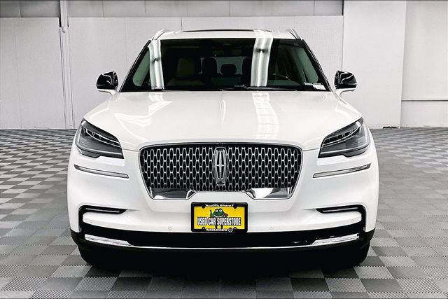 Used 2023 Lincoln Aviator Reserve w/ Elements Package Plus image 4