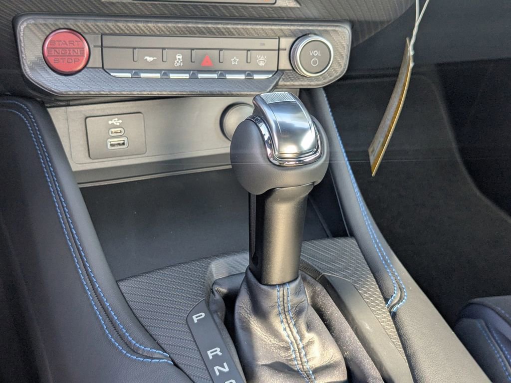 New 2025 Ford Mustang Dark Horse image 31