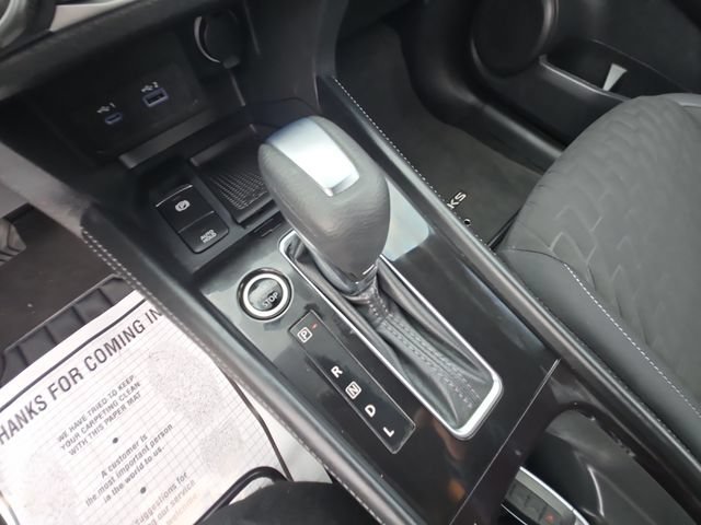 Used 2023 Nissan Kicks SV w/ Exterior Package FWD image 18