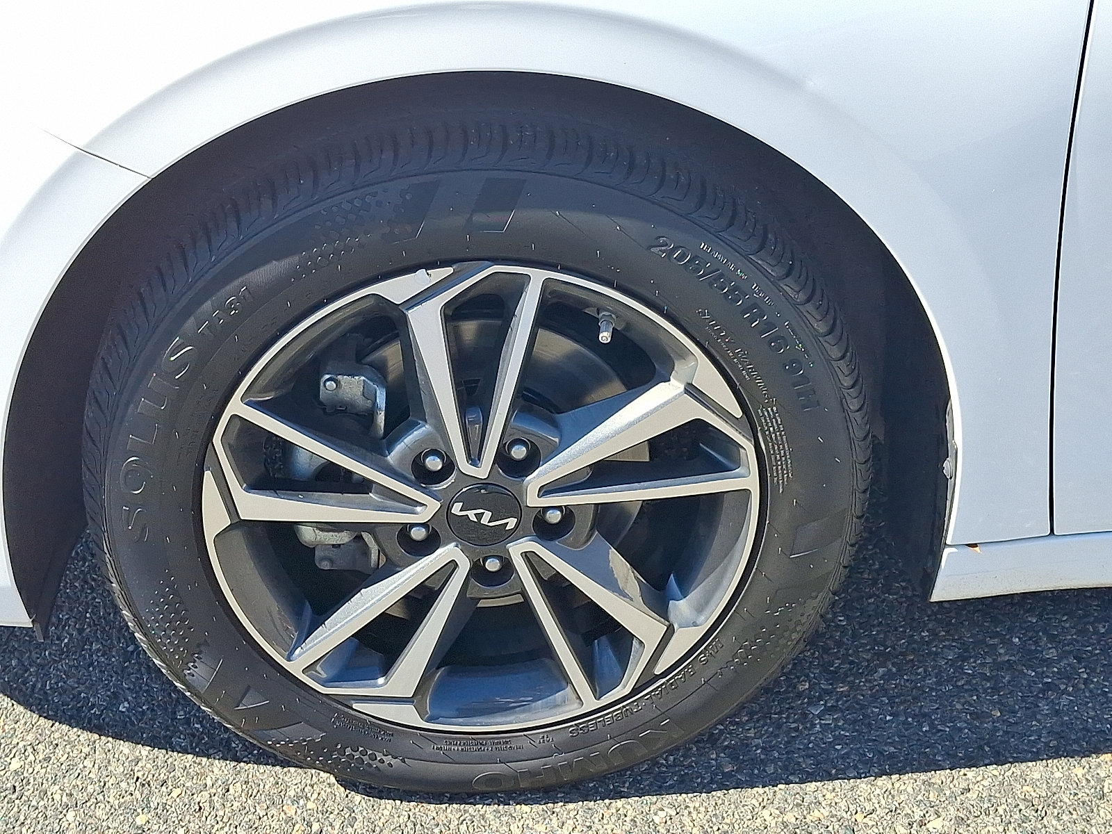 Certified 2023 Kia Forte LXS image 8