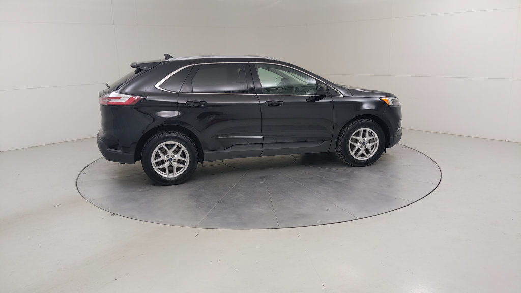 Certified 2022 Ford Edge SEL w/ Convenience Package AWD/4WD image 12