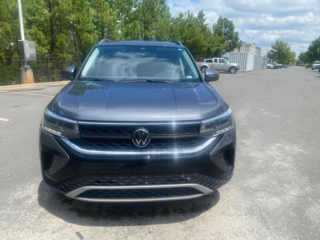 Used 2024 Volkswagen Taos SE FWD image 10