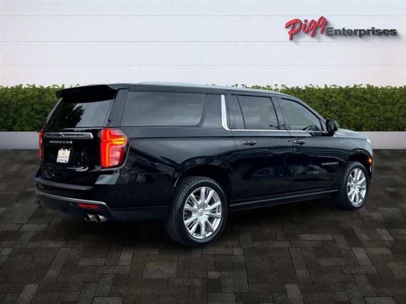 Used 2021 Chevrolet Suburban High Country w/ Premium Package image 8