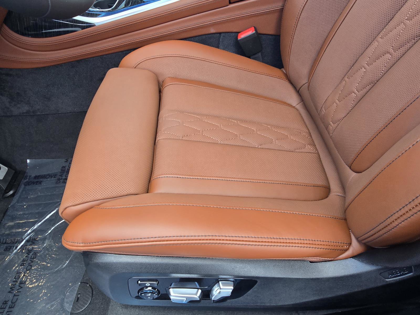 New 2027 BMW X7 M60i AWD/4WD image 18