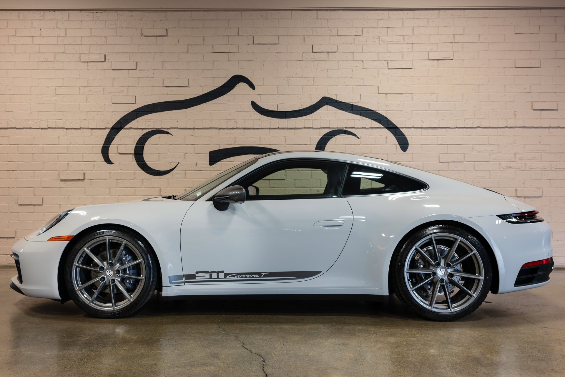 Used 2024 Porsche 911 Carrera T image 11