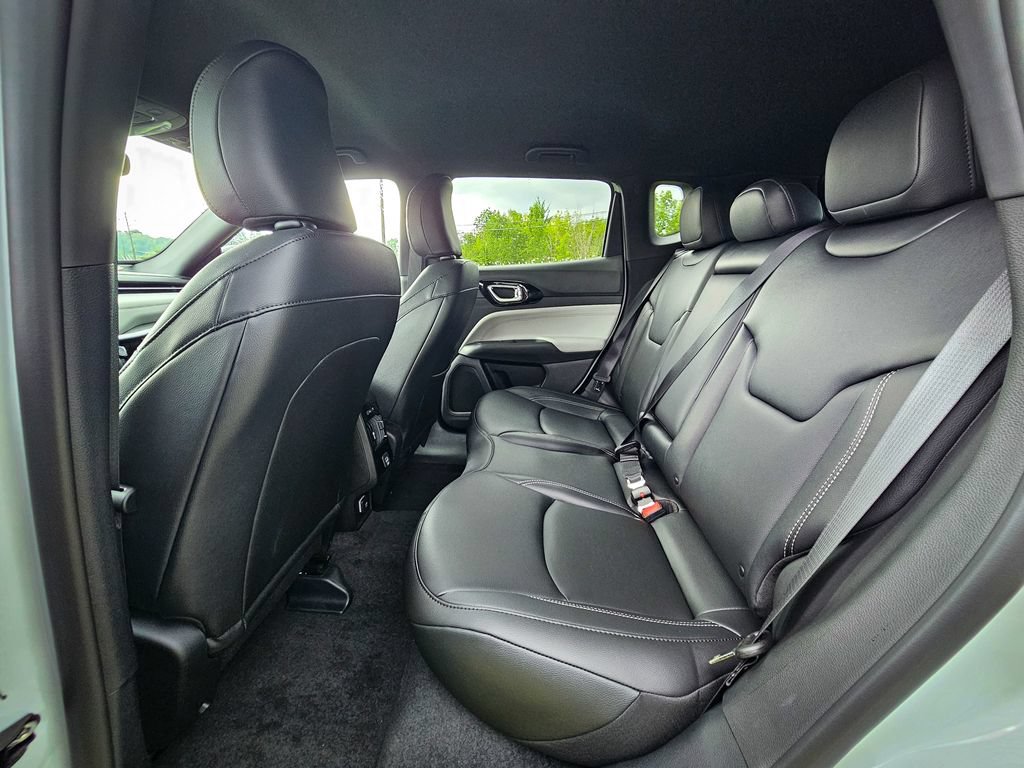New 2026 Jeep Compass Limited AWD/4WD image 30