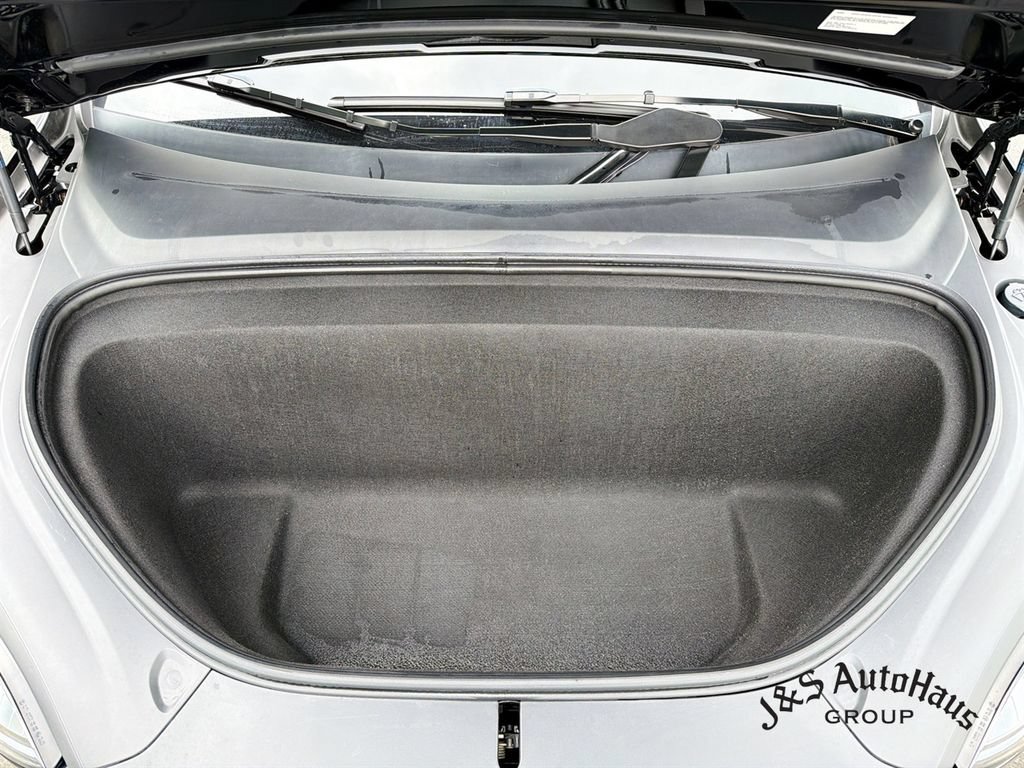 Used 2024 Tesla Model X AWD/4WD image 37