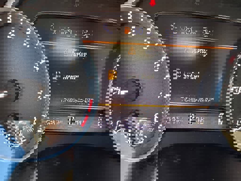 Used 2023 Nissan Frontier SV w/ SV Convenience Package image 18