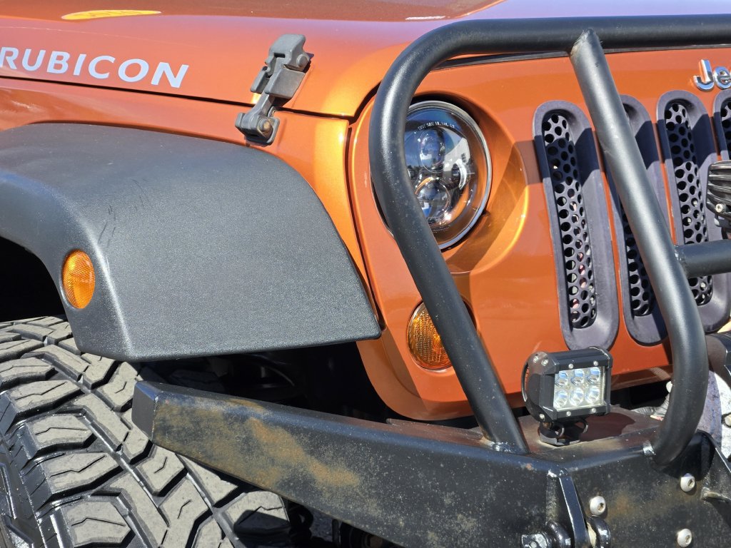 Used 2010 Jeep Wrangler Unlimited Rubicon AWD/4WD image 8
