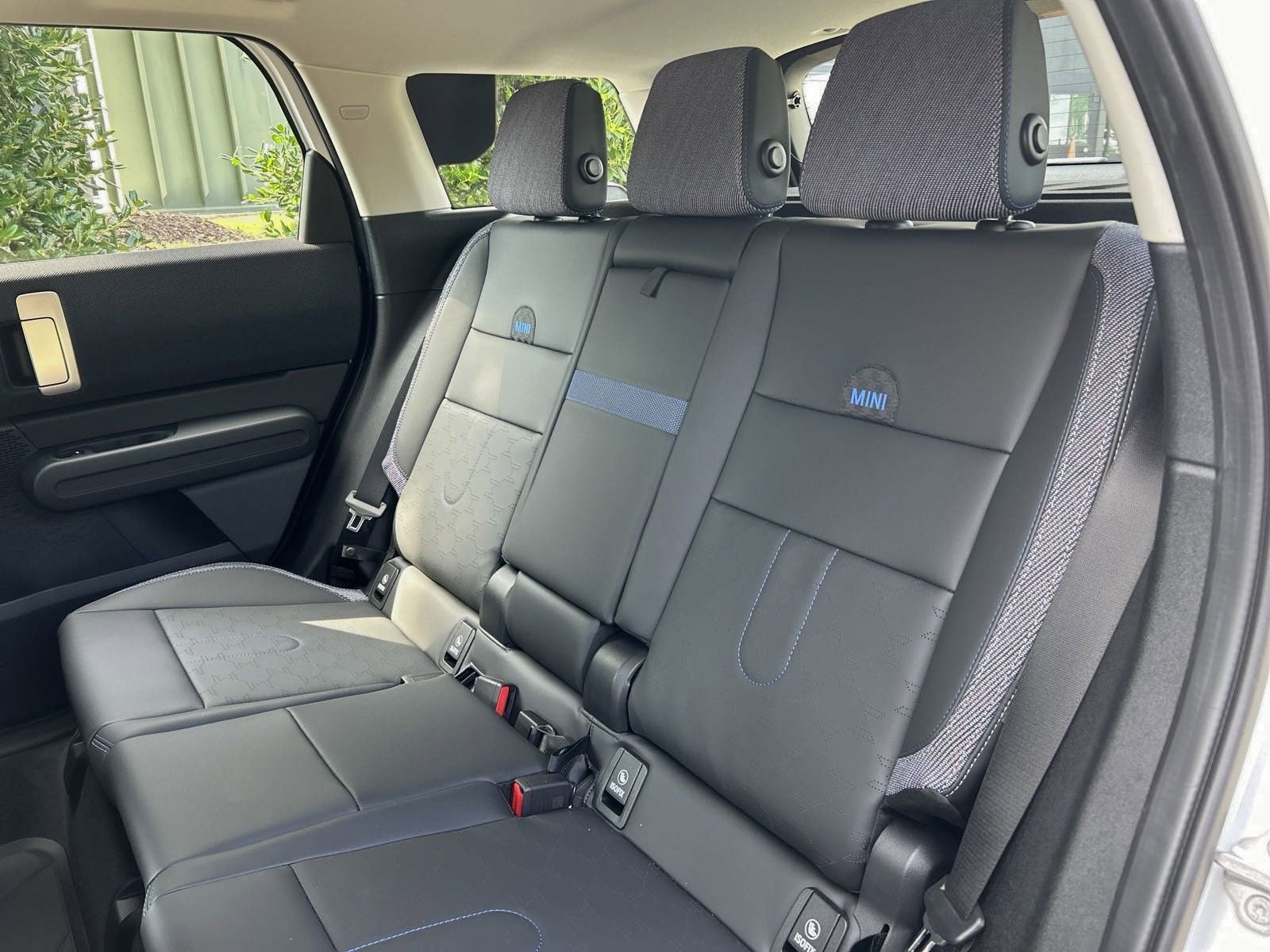 Certified 2025 MINI Cooper Countryman S image 10