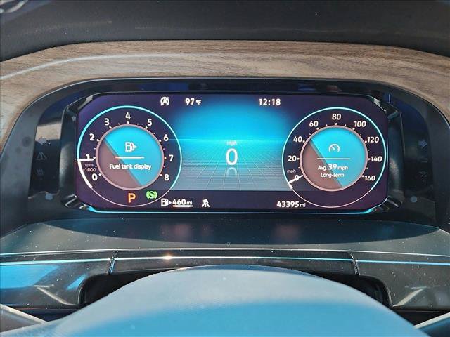 Used 2025 Volkswagen Atlas SE FWD image 11