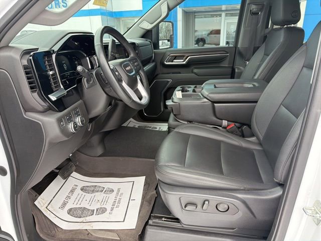 Used 2024 GMC Sierra 3500 SLT image 16