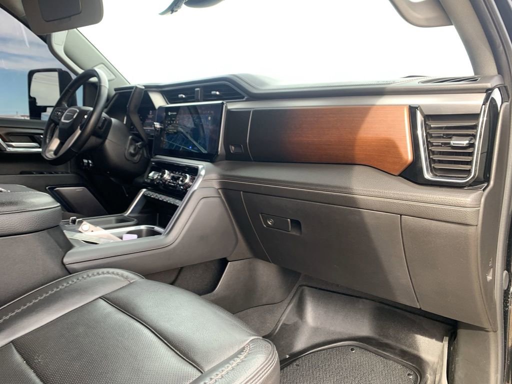 Certified 2024 GMC Sierra 2500 Denali w/ Denali Reserve Package image 28