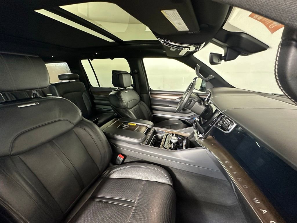 Used 2022 Jeep Grand Wagoneer Series I image 30