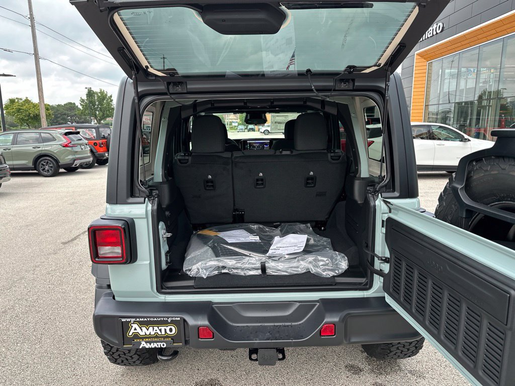 New 2026 Jeep Wrangler Unlimited Sport AWD/4WD image 11