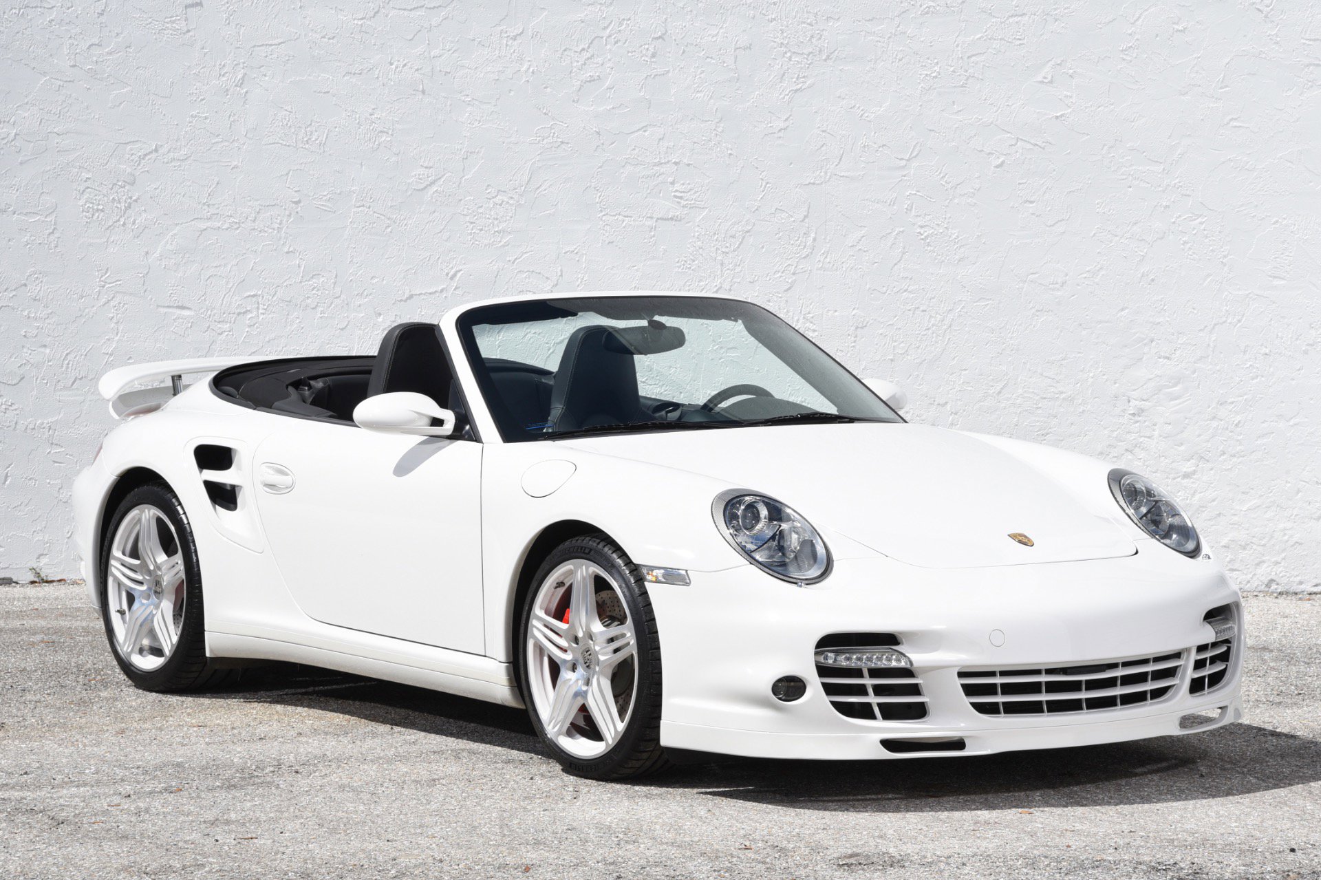 Used 2008 Porsche 911 Turbo AWD/4WD image 2
