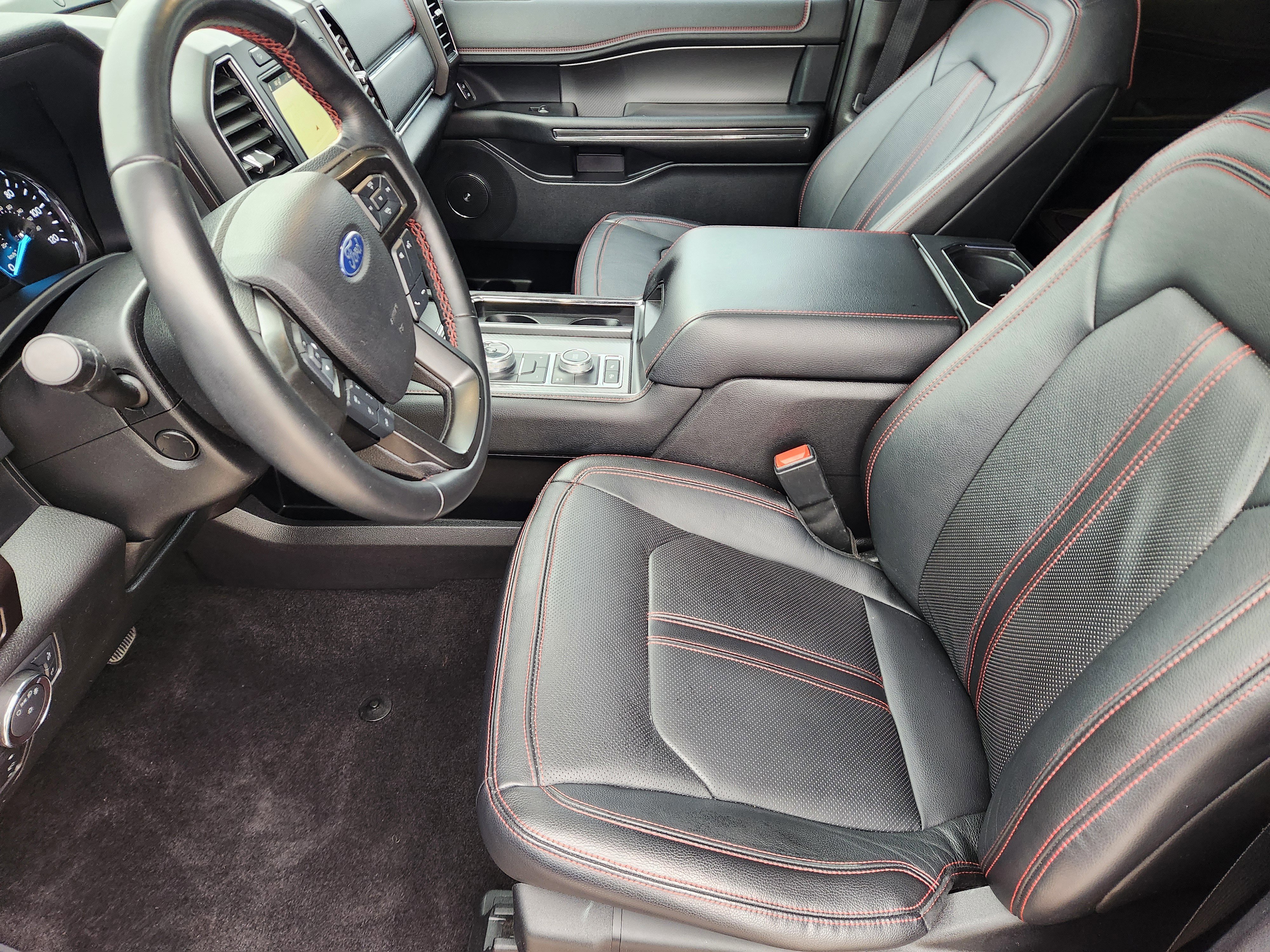 Used 2019 Ford Expedition Limited w/ Equipment Group 303A AWD/4WD image 5