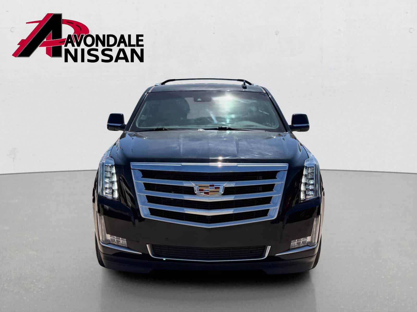 Used 2016 Cadillac Escalade Luxury AWD/4WD image 8