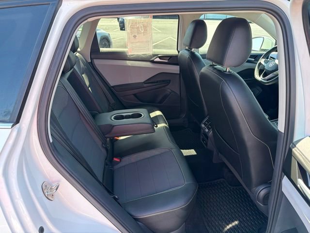 Used 2023 Volkswagen Taos SE w/ Black Wheel Package FWD image 26