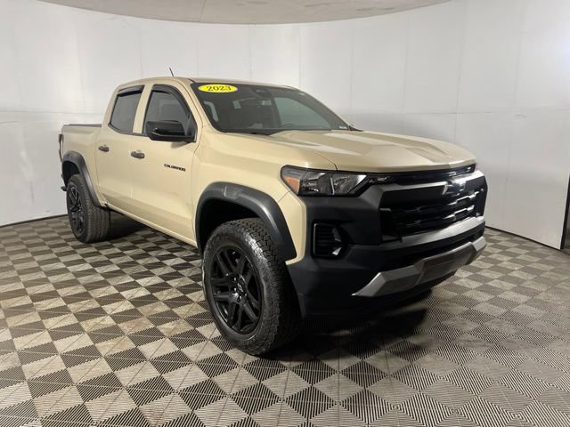 Used 2023 Chevrolet Colorado Trail Boss AWD/4WD image 4