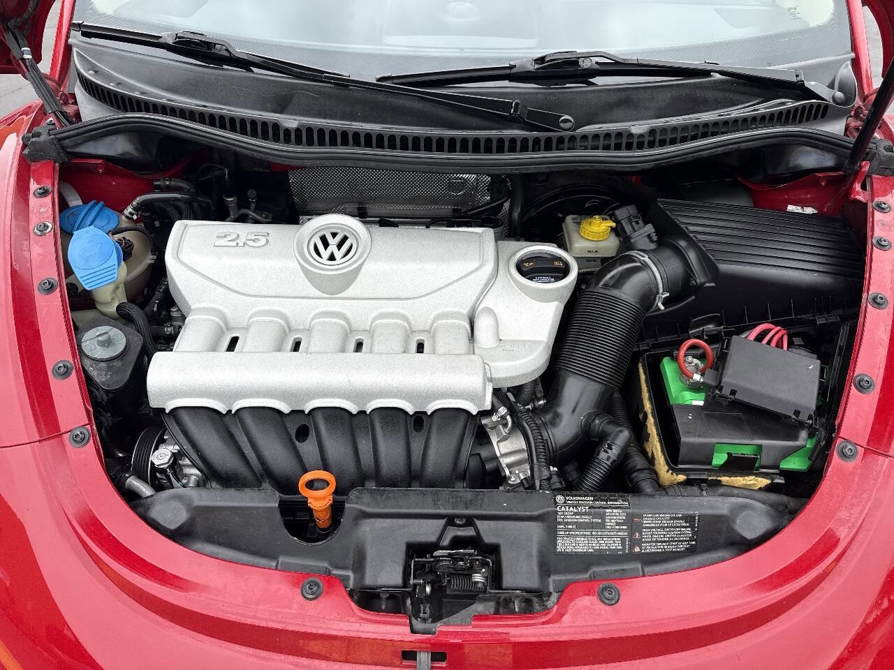 Used 2008 Volkswagen Beetle SE FWD image 36