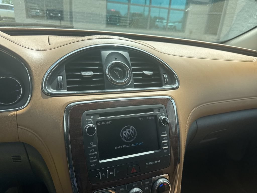 Used 2017 Buick Enclave Leather AWD/4WD image 13