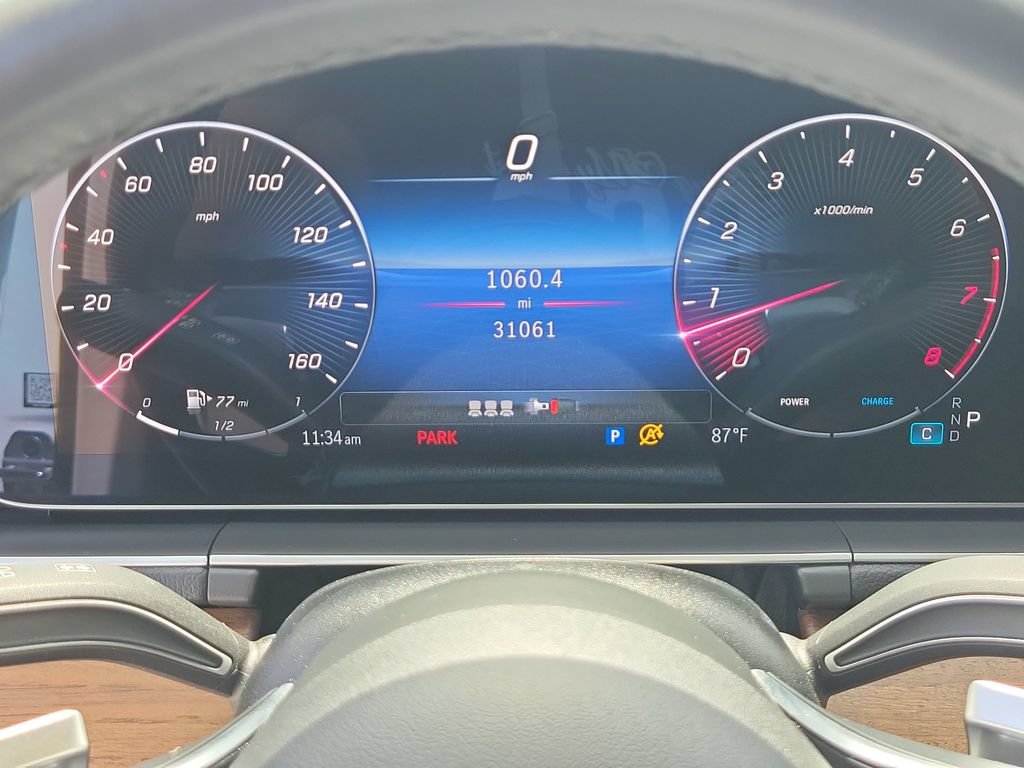 Used 2025 Mercedes-Benz GLE 350 4MATIC w/ Winter Package image 32