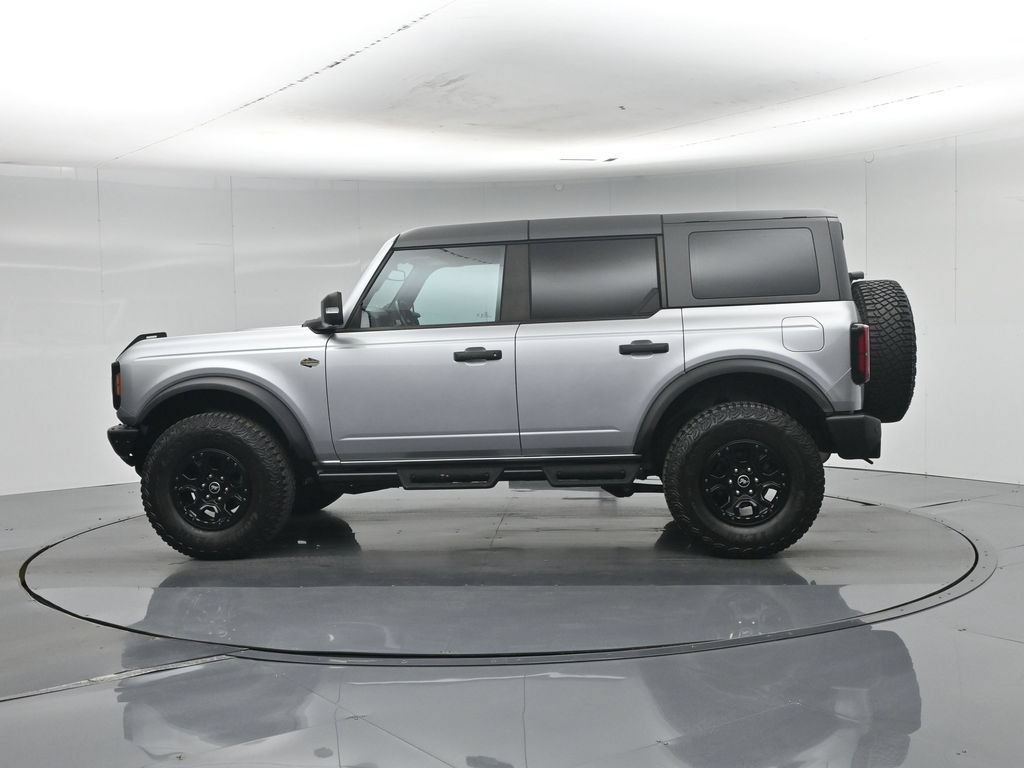 Used 2023 Ford Bronco Wildtrak AWD/4WD image 33