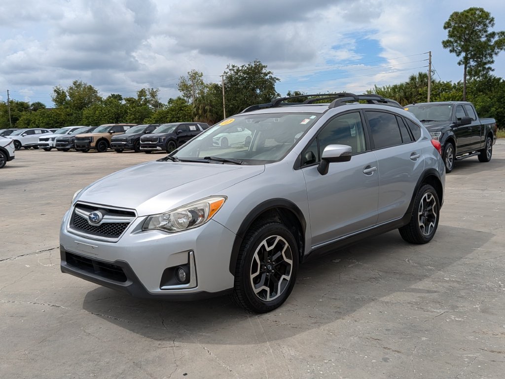 Used 2017 Subaru Crosstrek 2.0i Limited AWD/4WD image 4
