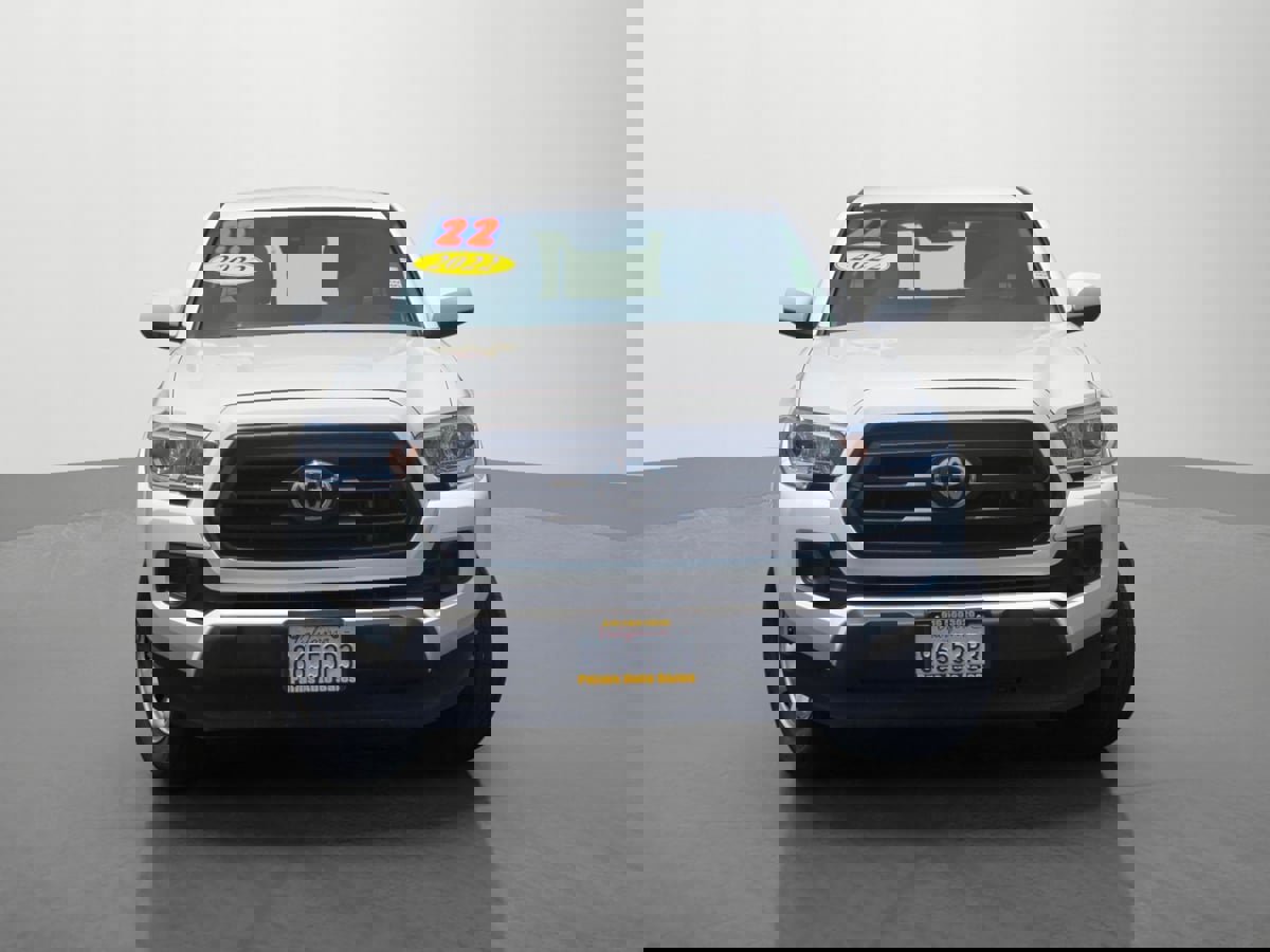 Used 2022 Toyota Tacoma SR image 4
